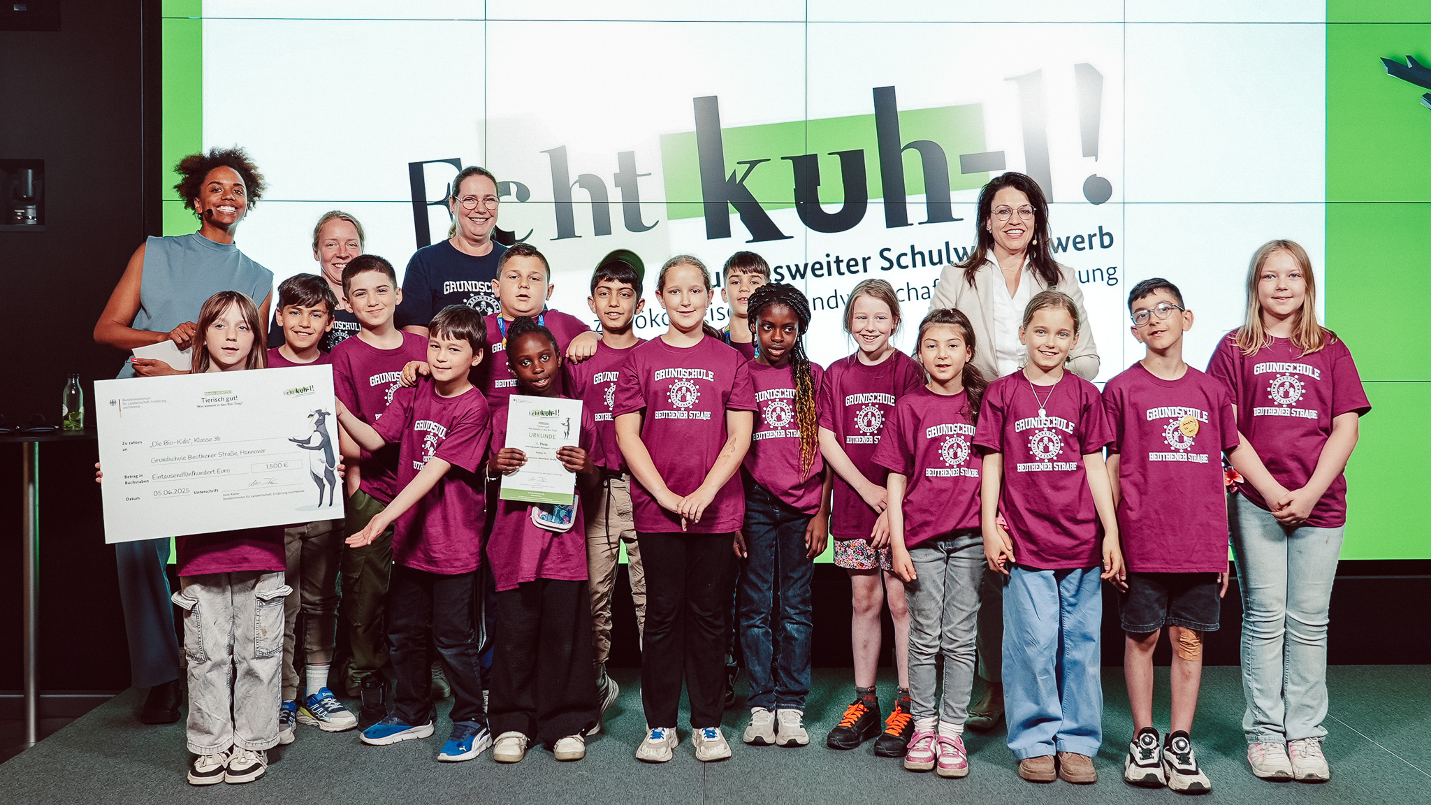 PROJEKTE KUH-L: Gutes gut kommunizieren. Pos. 1, Preisverleihung.